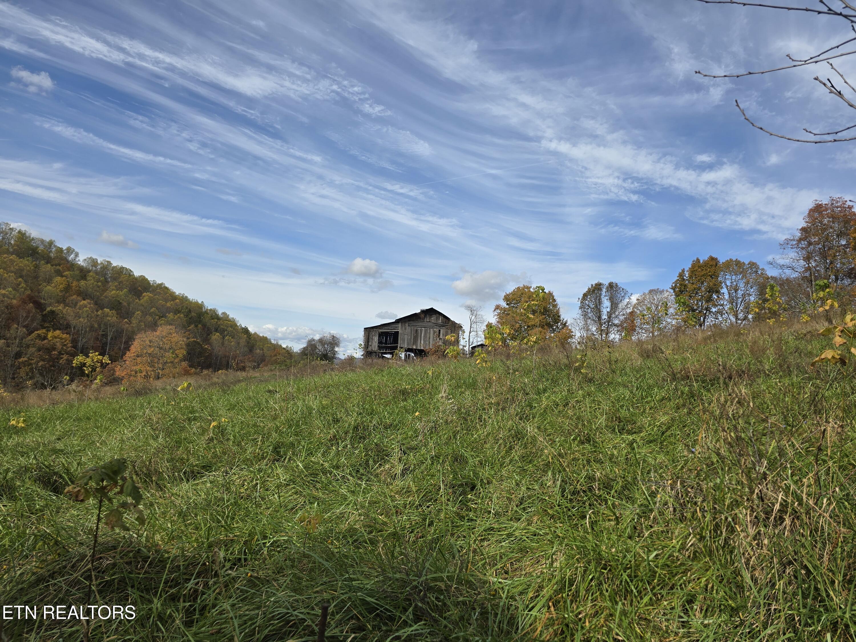 227 Elihu Road Sneedville, TN 37869 - Photo 17 of 30 20251101_143427