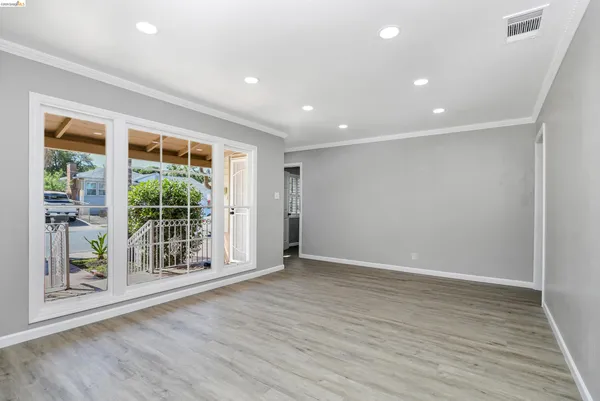 $494,000 | 120 Hillcrest Avenue, Pittsburg, CA 94565