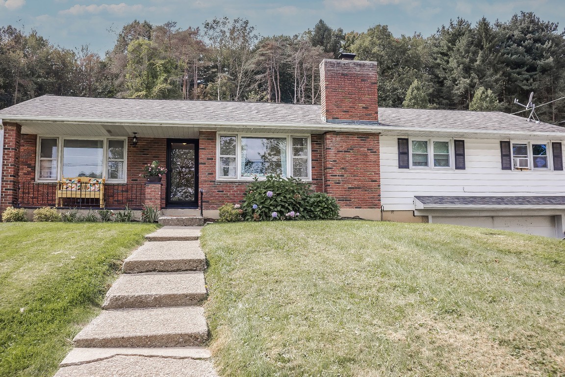 31 Hickory Road Binghamton, NY 13905 - Photo 1 of 28