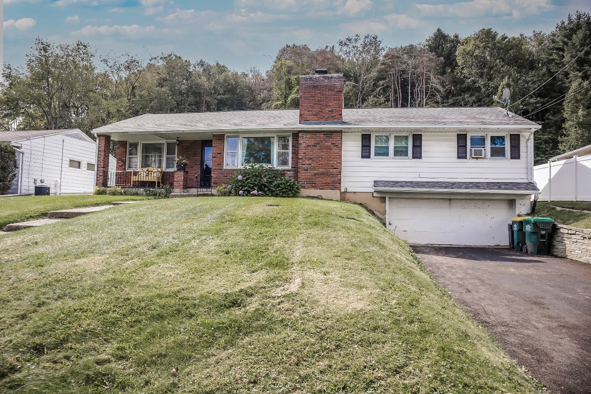 31 Hickory Road Binghamton, NY 13905 - Photo 2 of 28