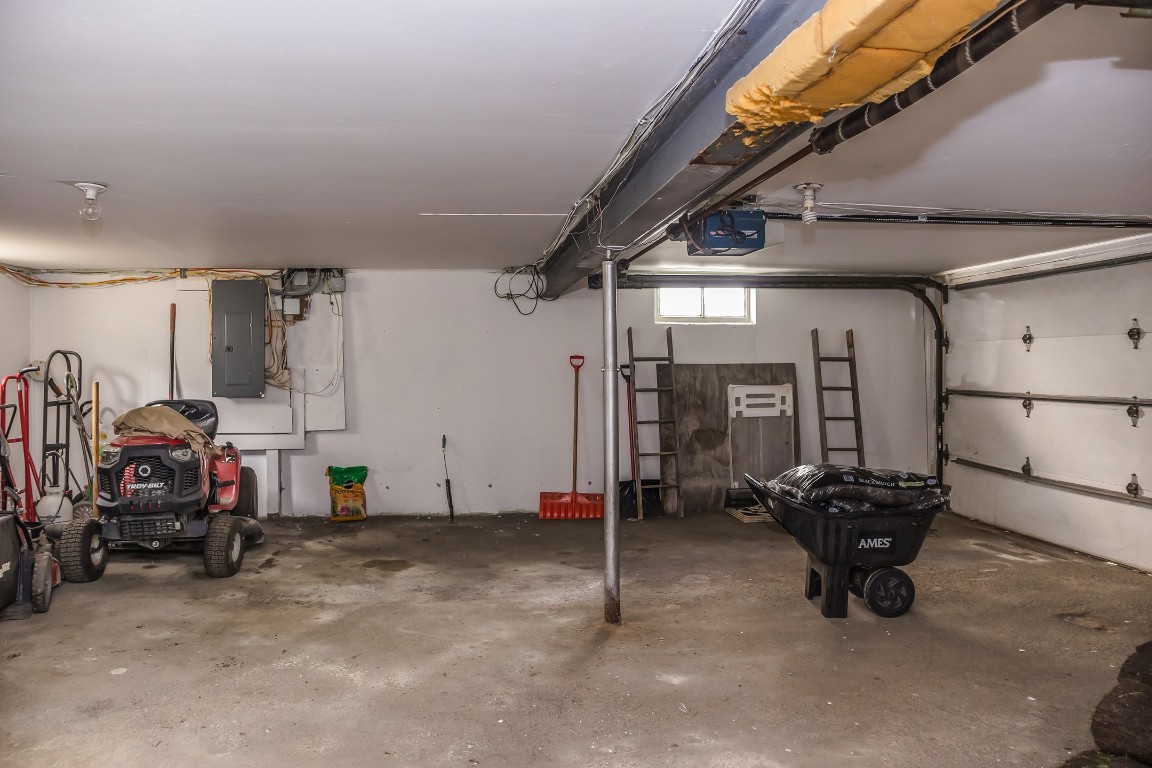 31 Hickory Road Binghamton, NY 13905 - Photo 25 of 28