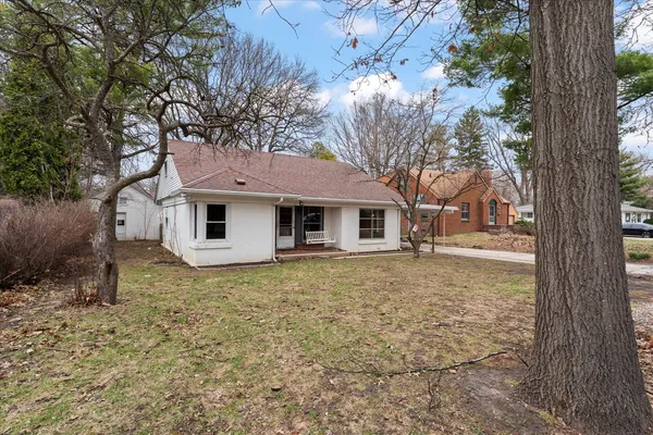 $245,000 | 1412 West Clark Street, Champaign, IL 61821