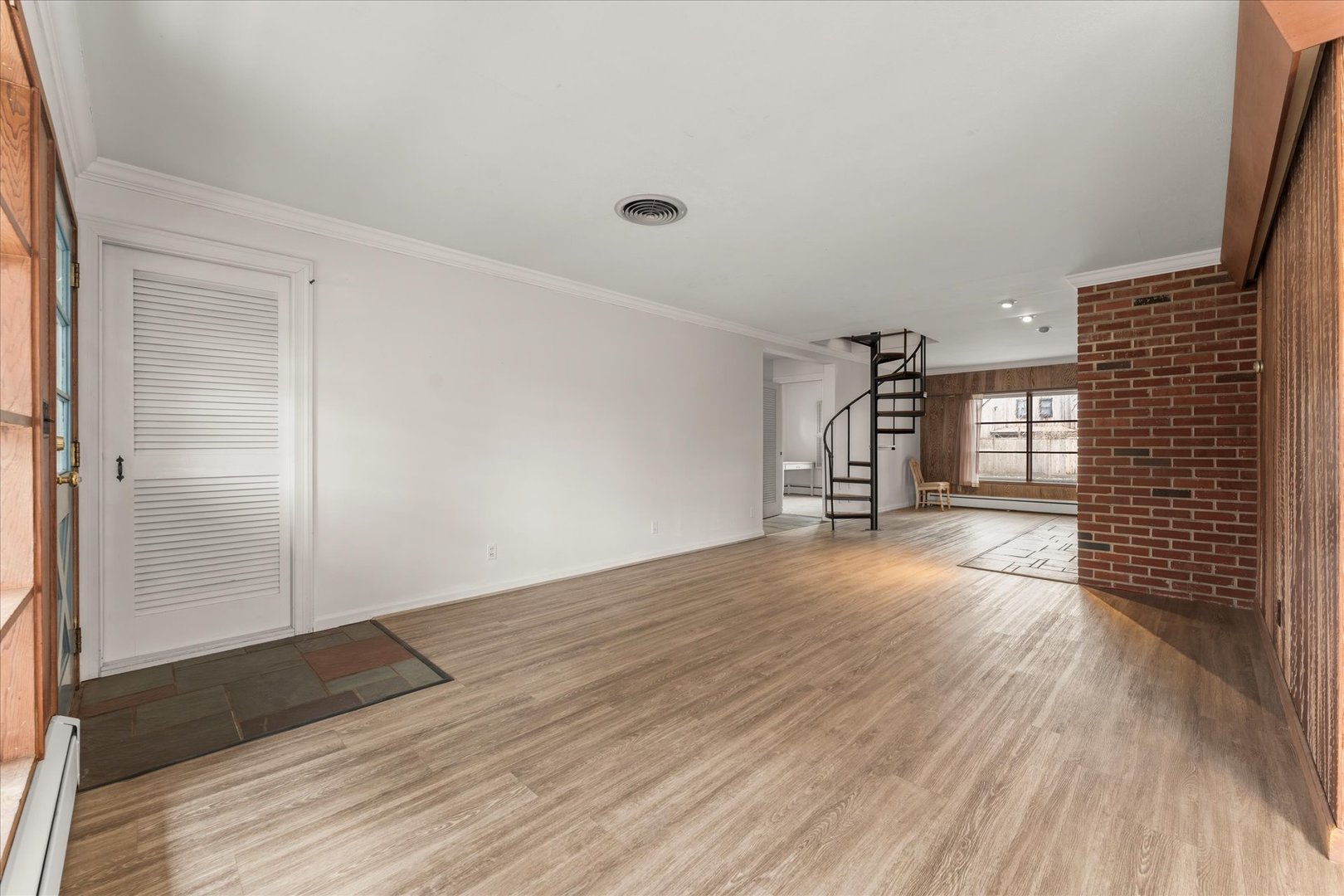 1412 West Clark Street Champaign, IL 61821 - Photo 5 of 45