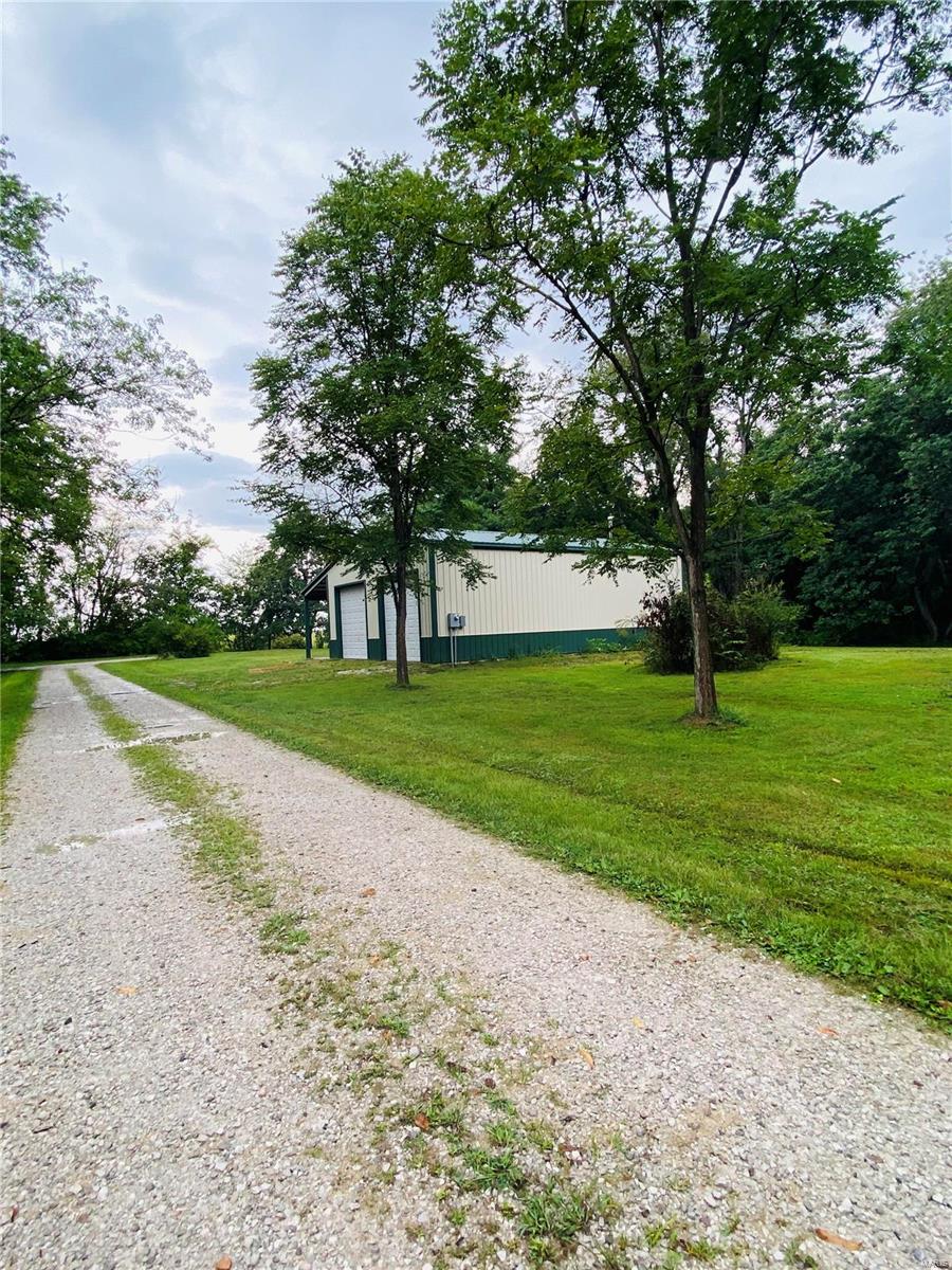 7981 Detour Road Bunker Hill, IL 62014 - Photo 31 of 37 Gallery Image 31