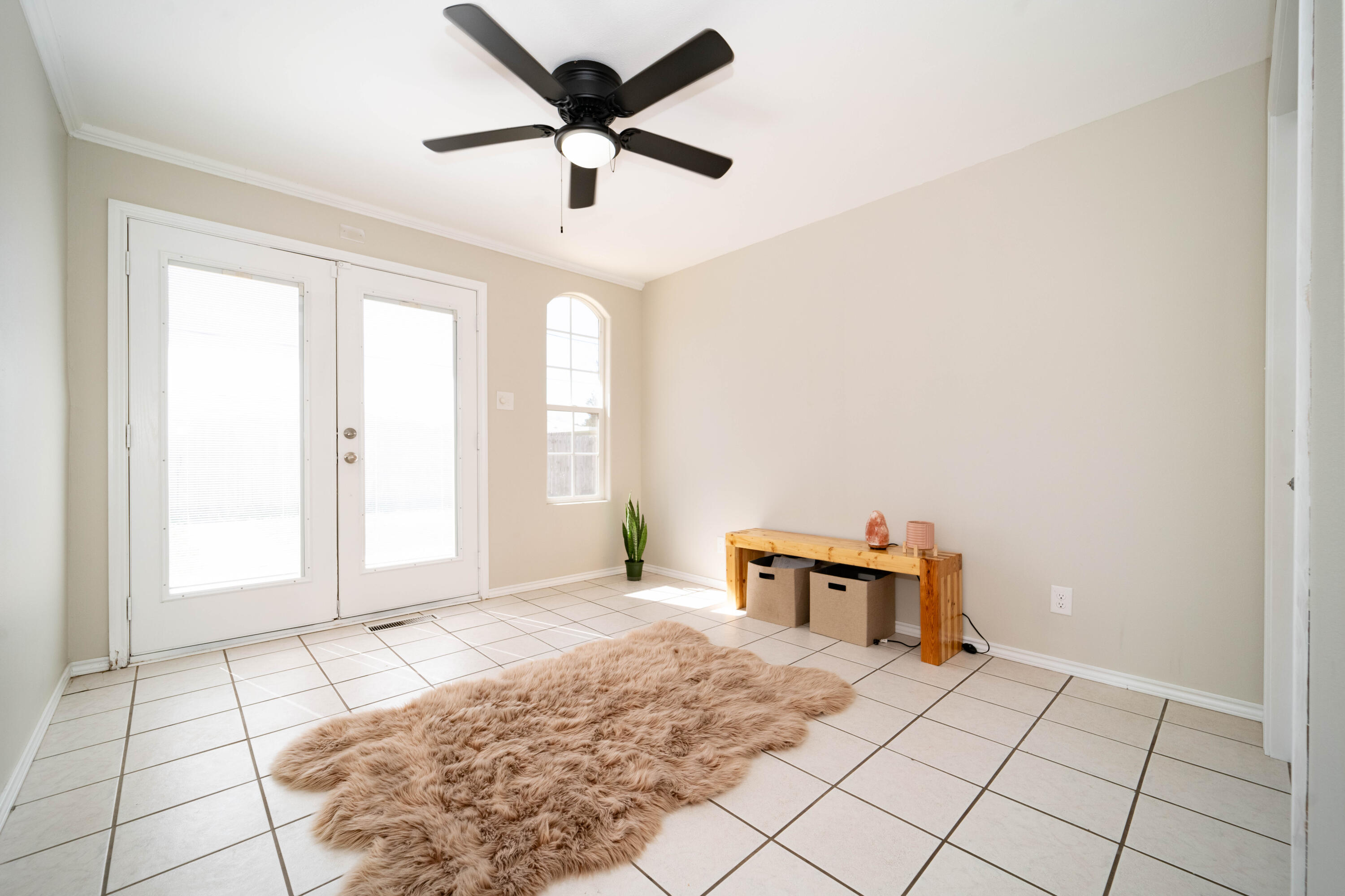 2507 28th Street Lubbock, TX 79410 - Photo 2 of 31 DSC08170