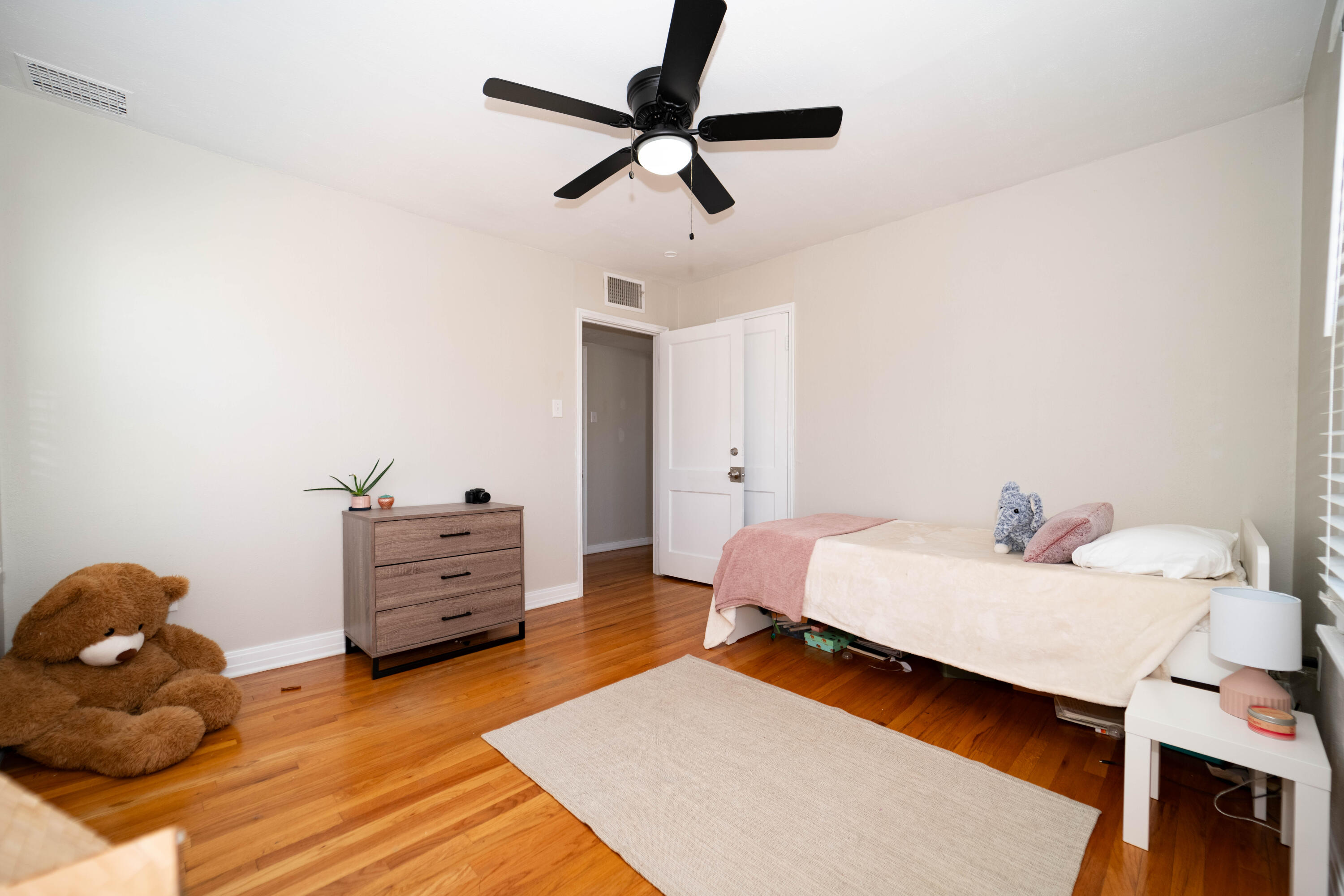 2507 28th Street Lubbock, TX 79410 - Photo 22 of 31 DSC08196