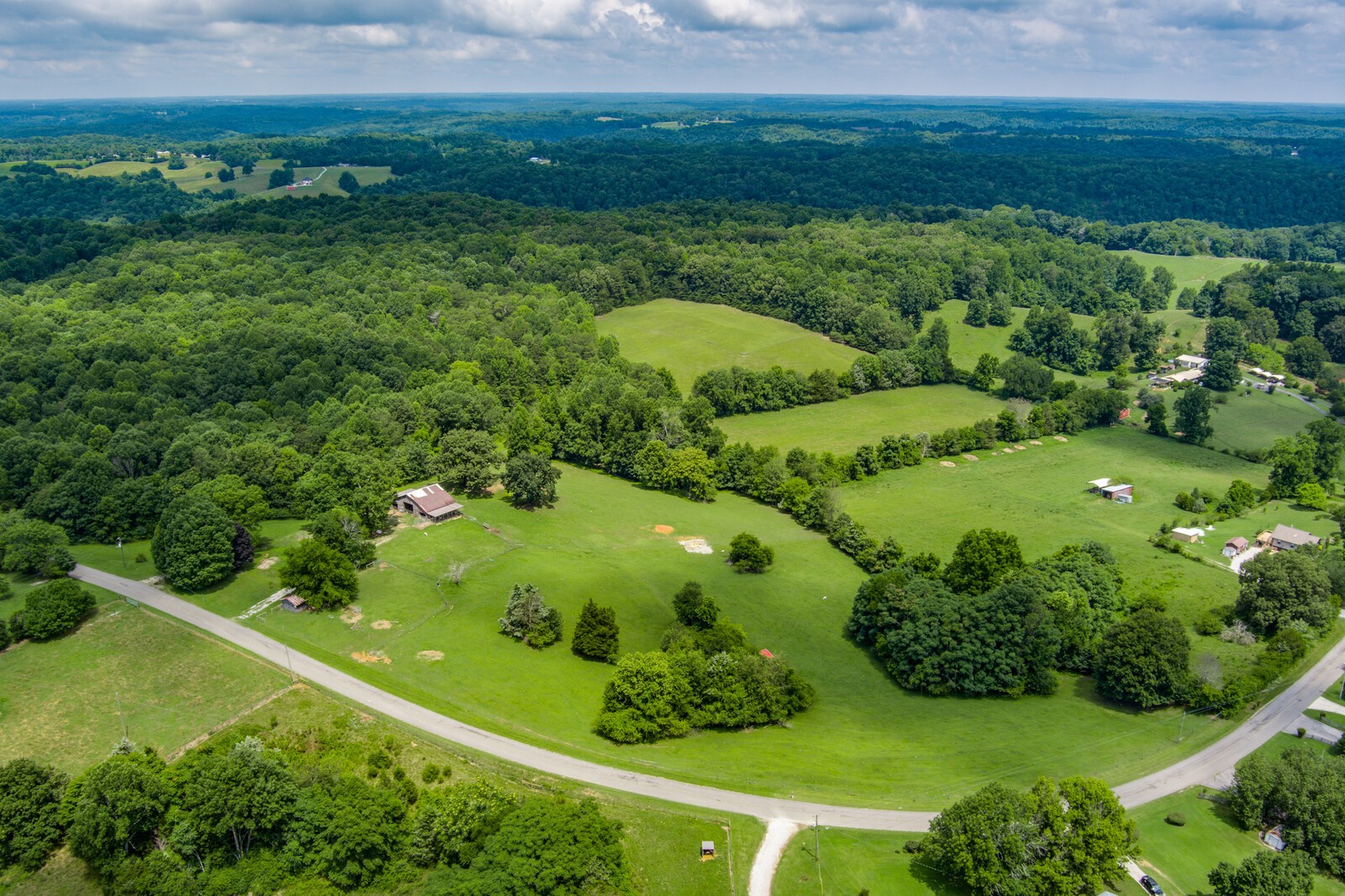 3708 3 Island Road Walling, TN 38587 - Photo 1 of 32 Gallery Image 1