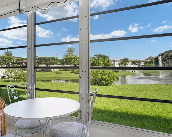 $99,900 | 4705 Northwest 35th Street, Unit 411, Lauderdale Lakes, FL 33319