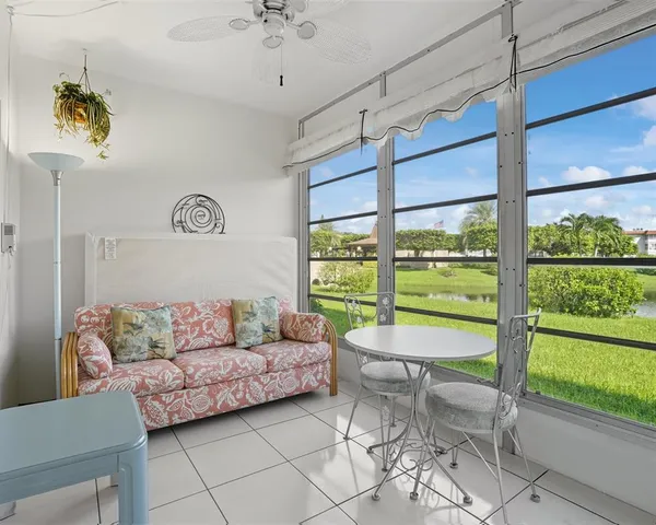 $99,900 | 4705 Northwest 35th Street, Unit 411, Lauderdale Lakes, FL 33319