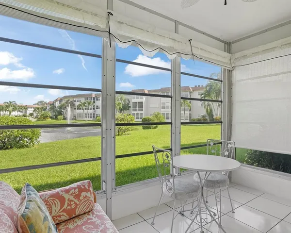 $99,900 | 4705 Northwest 35th Street, Unit 411, Lauderdale Lakes, FL 33319