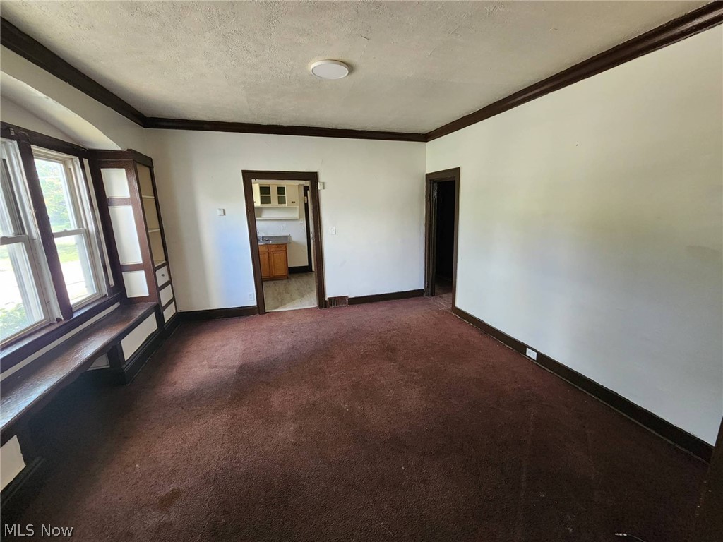 974 Eddy Road Cleveland, OH 44108 - Photo 21 of 48
