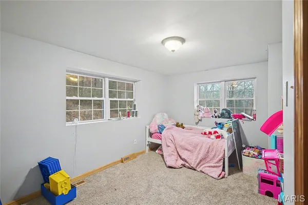 $198,500 | 1742 East Forest Lane, Owensville, MO 65066