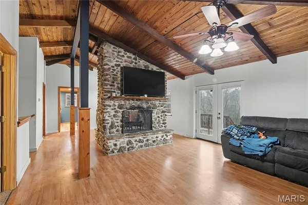 $198,500 | 1742 East Forest Lane, Owensville, MO 65066