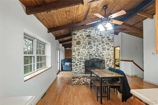 $198,500 | 1742 East Forest Lane, Owensville, MO 65066