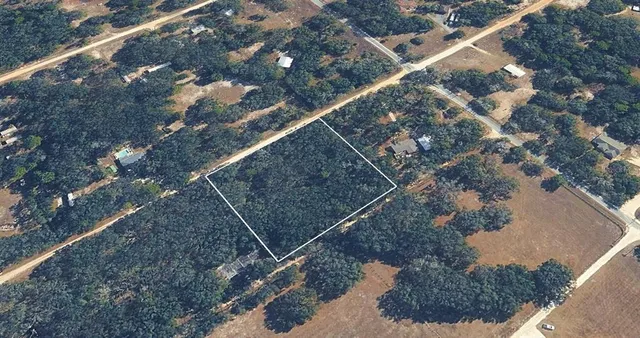 $69,999 | 8856 North Himalayas Point, Dunnellon, FL 34433