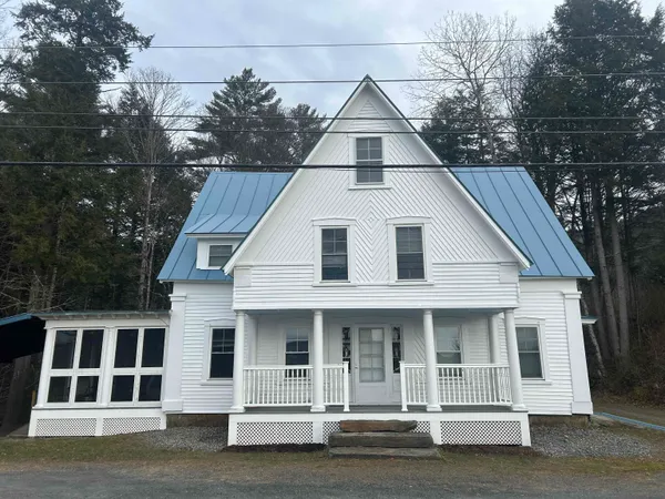 $449,000 | 978 Dartmouth College Highway, Orford, NH 03777