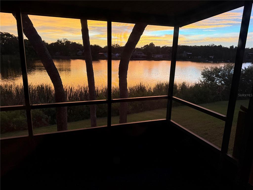 1920 East Edgewood Drive, Unit R8 Lakeland, FL 33803 - Photo 22 of 30