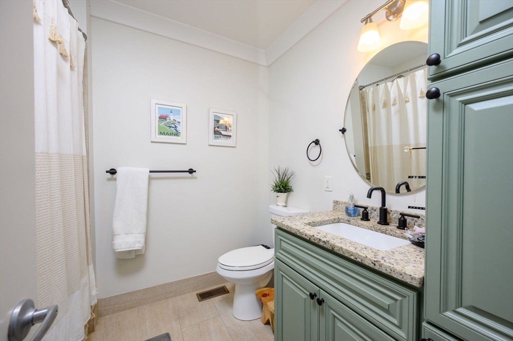 39 Coffey Street, Unit 2 Boston, MA 02122 - Photo 22 of 28