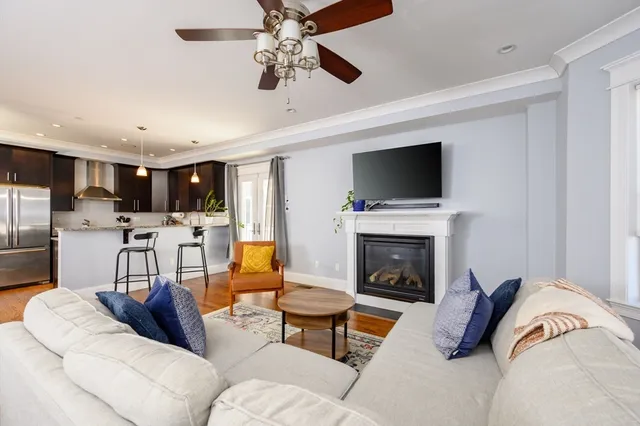 $4,900 | 39 Coffey Street, Unit 2, Boston, MA 02122