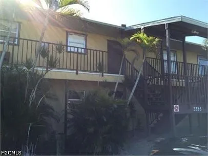 $1,295 | 3325 Southeast 15th Place, Unit 202, Cape Coral, FL 33904