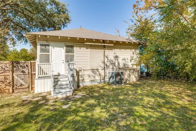 $229,999 | 4814 Gurley Avenue, Dallas, TX 75223