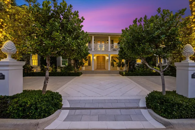 $97,500,000 | 880 South Ocean Boulevard, Palm Beach, FL 33480