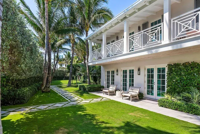 $97,500,000 | 880 South Ocean Boulevard, Palm Beach, FL 33480