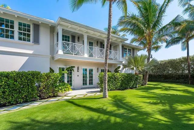 $97,500,000 | 880 South Ocean Boulevard, Palm Beach, FL 33480