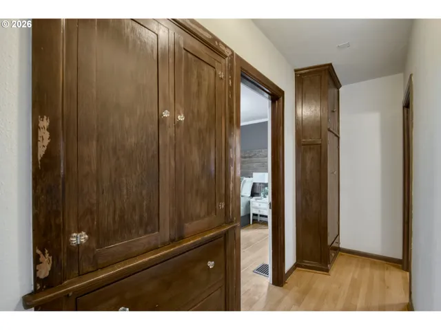 $499,900 | 3424 Northeast Halsey Street, Portland, OR 97232