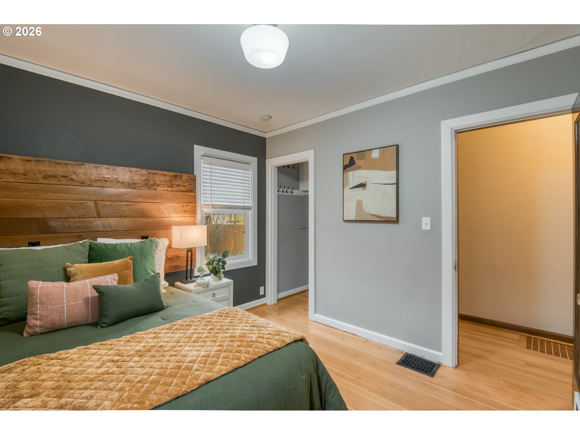 3424 Northeast Halsey Street Portland, OR 97232 - Photo 17 of 38