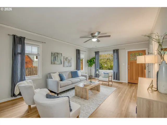 $499,900 | 3424 Northeast Halsey Street, Portland, OR 97232