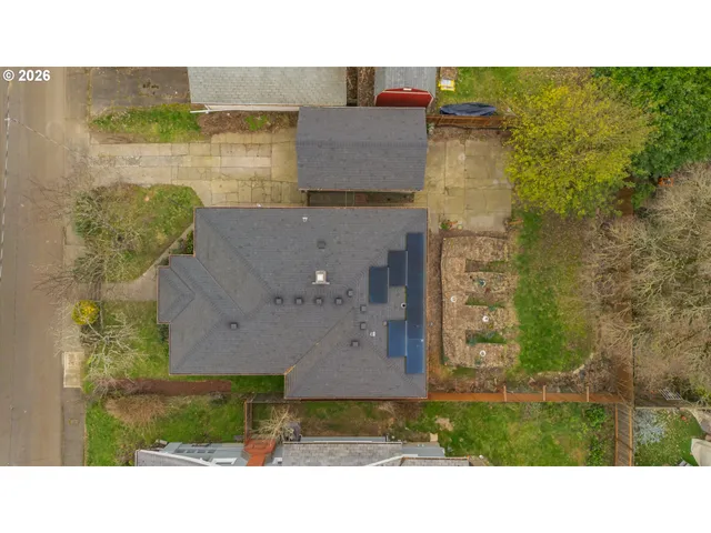 $499,900 | 3424 Northeast Halsey Street, Portland, OR 97232