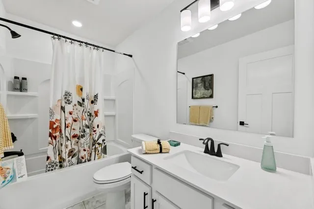 $439,308 | 703 Erickson Lane, Buffalo, MN 55313