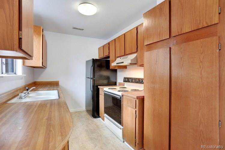 2201 South Buckley Road, Unit 202 Aurora, CO 80013 - Photo 13 of 23