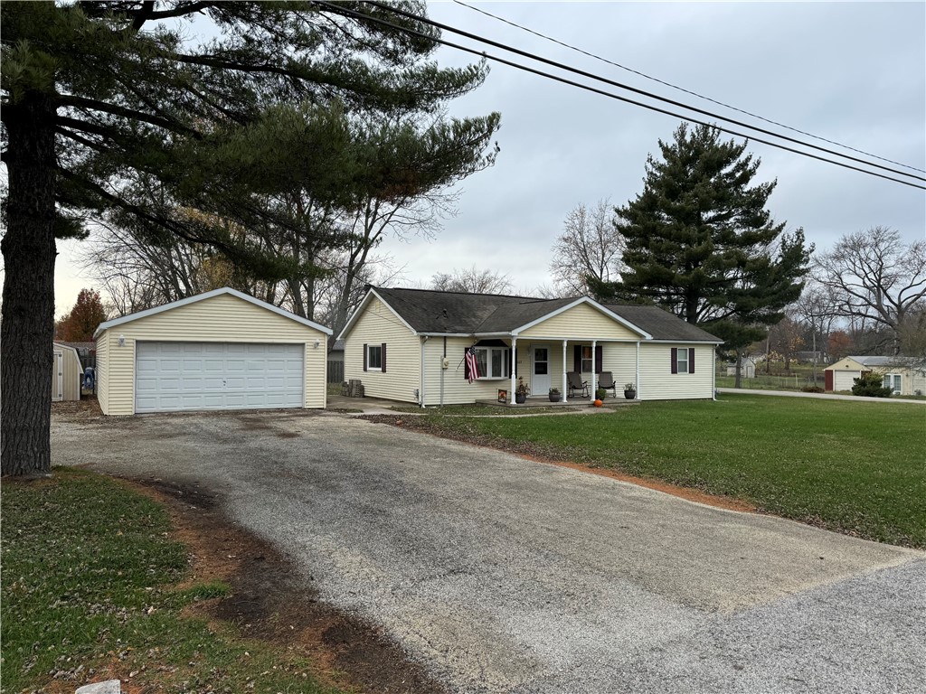 1123 South 44th Street Decatur, IL 62521 - Photo 1 of 32