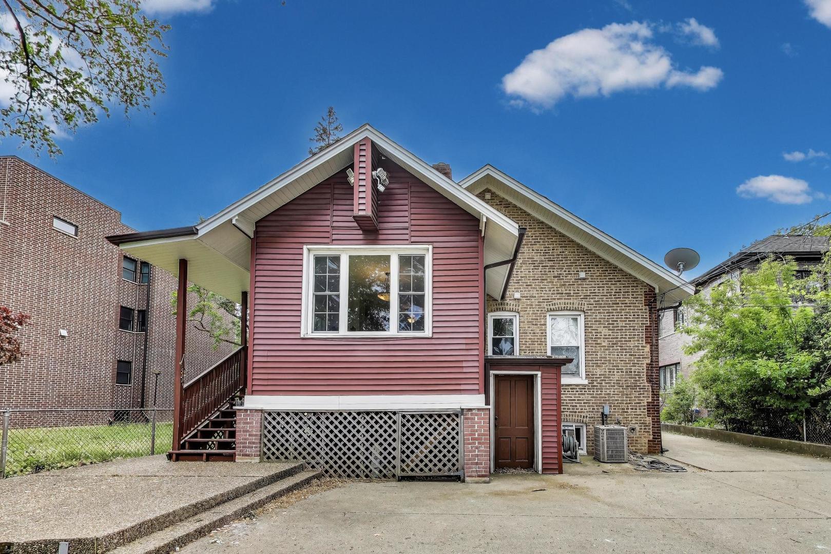 36 Touhy Avenue Park Ridge, IL 60068 - Photo 18 of 28 a front view of a house with a garage