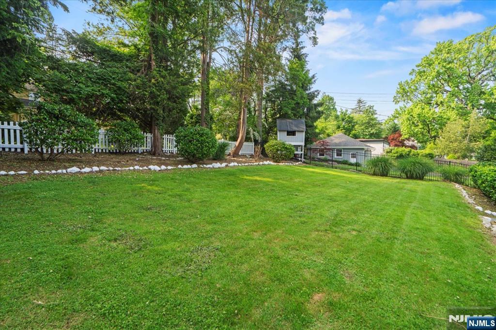 12 Harrison Avenue Montclair, NJ 07042 - Photo 29 of 34 a view of a park that has a large tree