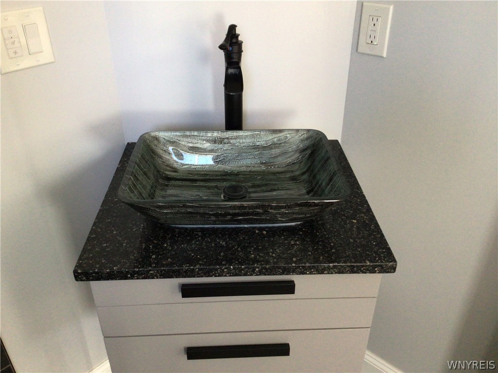 731 Ransom Road Lancaster, NY 14086 - Photo 25 of 50