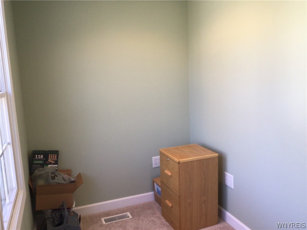 731 Ransom Road Lancaster, NY 14086 - Photo 36 of 50