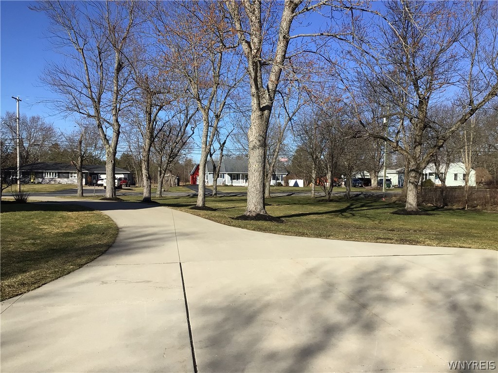 731 Ransom Road Lancaster, NY 14086 - Photo 8 of 50