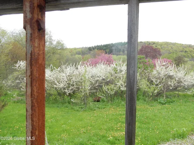 $285,000 | 143 Main Street, Maryland, NY 12155