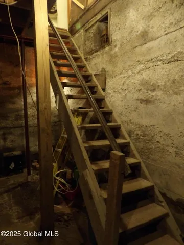 $285,000 | 143 Main Street, Maryland, NY 12155