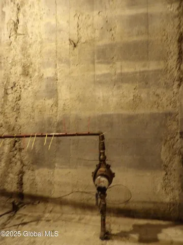 $285,000 | 143 Main Street, Maryland, NY 12155