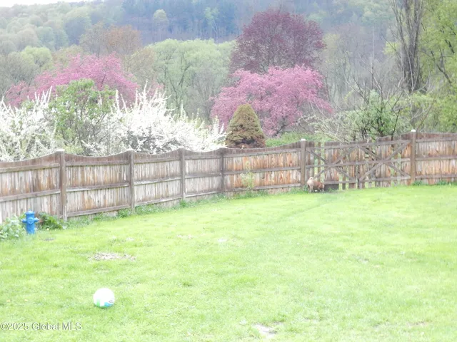 $285,000 | 143 Main Street, Maryland, NY 12155