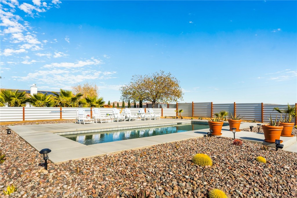 65055 Sun Mesa Road Joshua Tree, CA 92252 - Photo 41 of 45