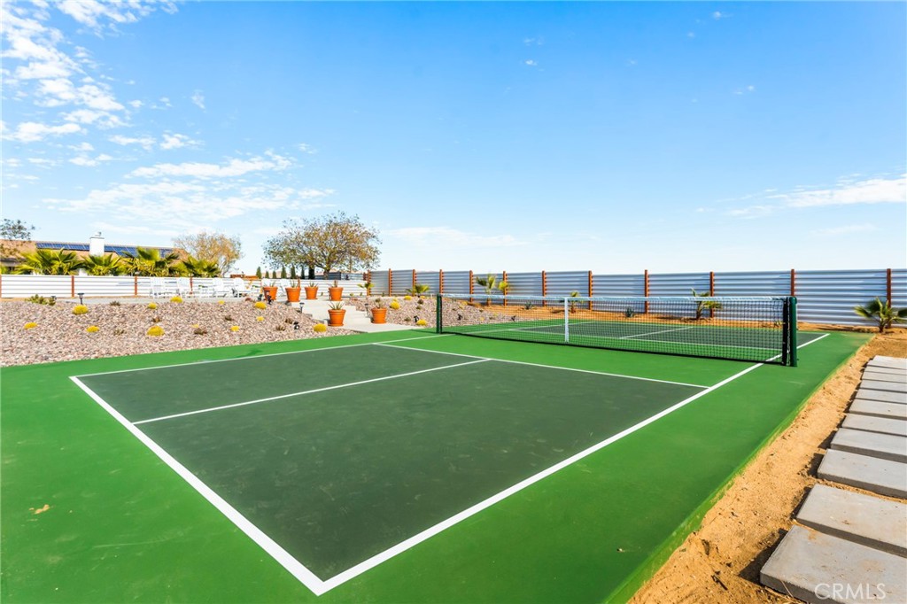 65055 Sun Mesa Road Joshua Tree, CA 92252 - Photo 44 of 45