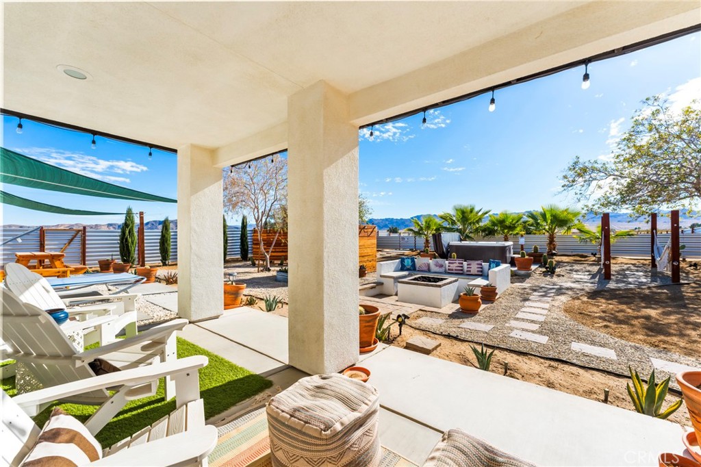 65055 Sun Mesa Road Joshua Tree, CA 92252 - Photo 10 of 45