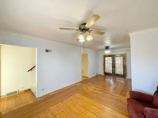 $89,500 | 18 South Spring Avenue, Springfield, MN 56087