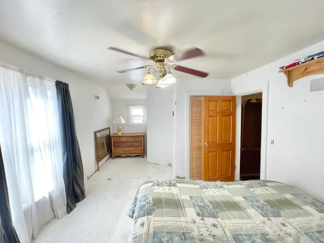 $89,500 | 18 South Spring Avenue, Springfield, MN 56087