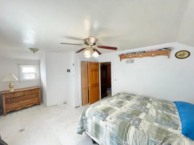 $89,500 | 18 South Spring Avenue, Springfield, MN 56087